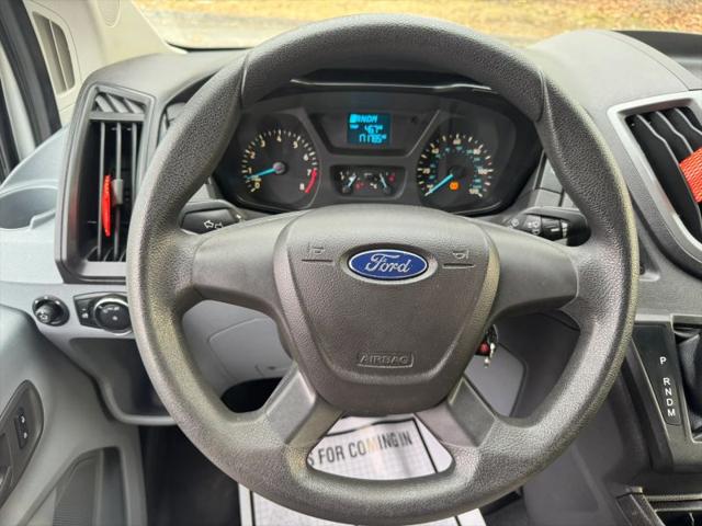 2015 Ford Transit w/60/40 Side Door w/RWB