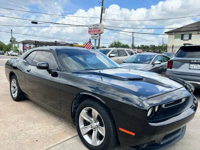 2017 Dodge Challenger SXT