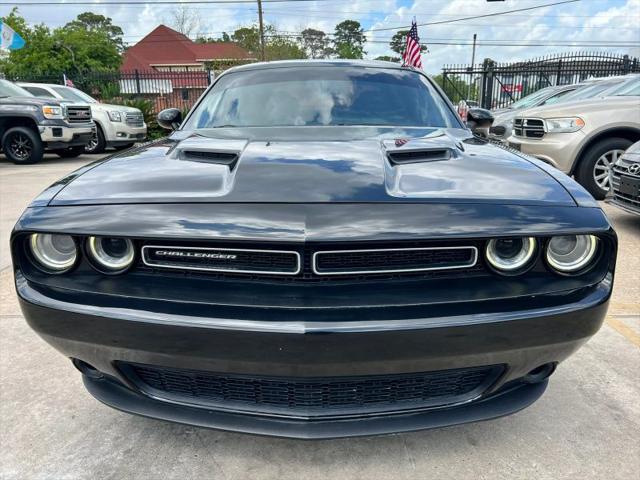 2017 Dodge Challenger SXT