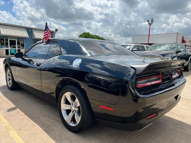 2017 Dodge Challenger SXT