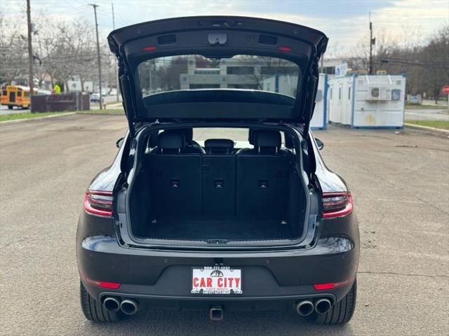 2016 Porsche Macan S