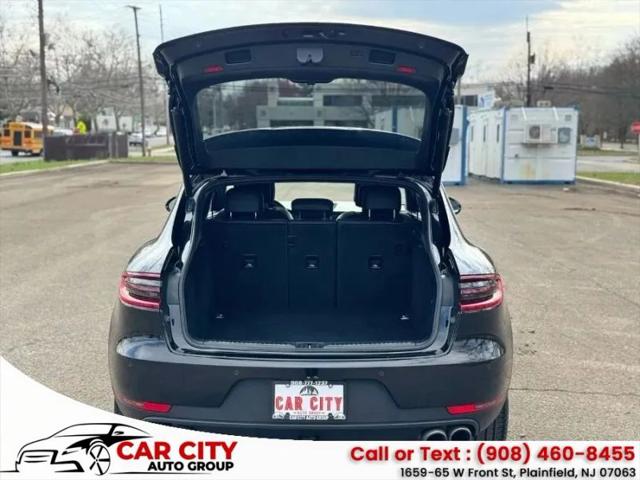 2016 Porsche Macan S