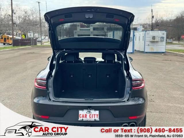 2016 Porsche Macan S