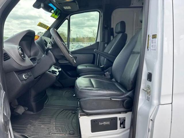 2022 Mercedes-Benz Sprinter 2500 Standard Roof V6