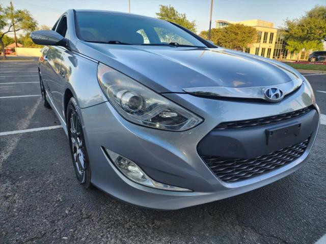2015 Hyundai Sonata Hybrid Base for sale in Austin, TX