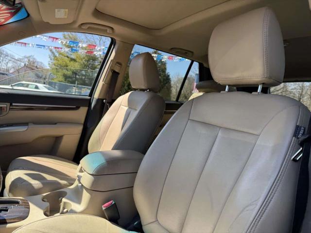 2012 Hyundai Santa Fe Limited V6