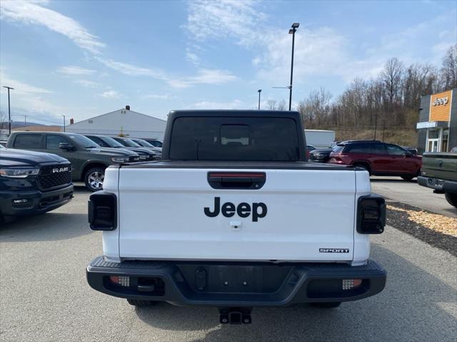 2021 Jeep Gladiator Sport S 4x4