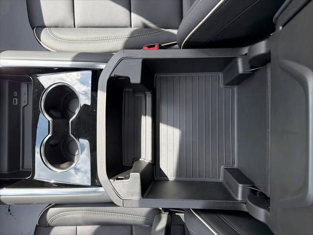 2026 Chevrolet Suburban Premier, 4WD