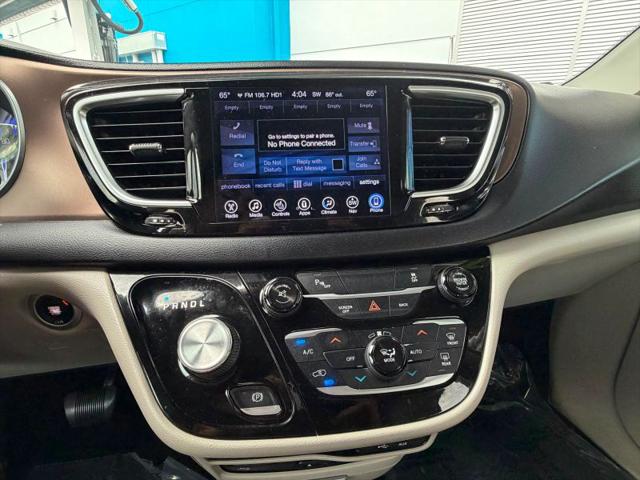 2017 Chrysler Pacifica Touring-L Plus