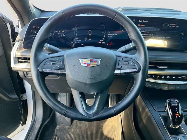 2024 Cadillac XT4 FWD Sport