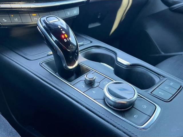 2024 Cadillac XT4 FWD Sport