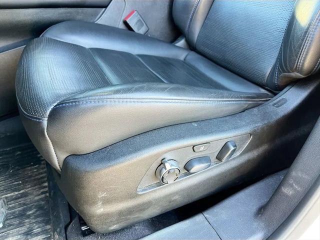 2024 Cadillac XT4 FWD Sport
