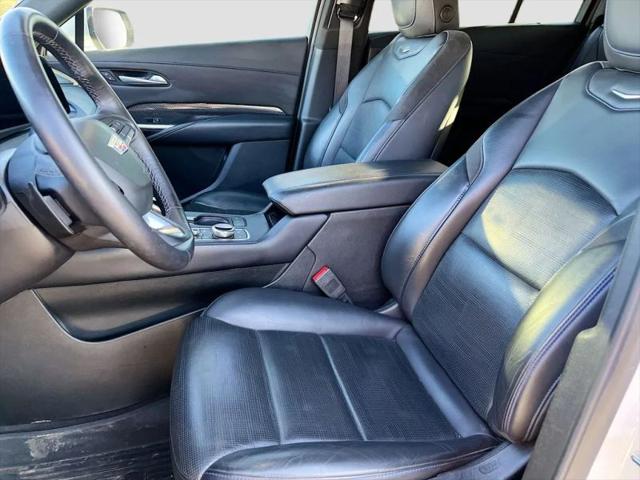 2024 Cadillac XT4 FWD Sport