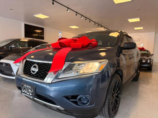 2013 Nissan Pathfinder S for sale in Santa Ana, CA
