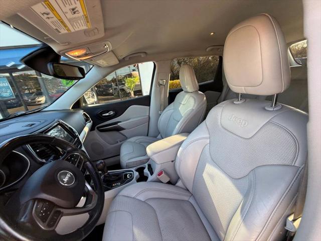 2019 Jeep Cherokee Limited FWD
