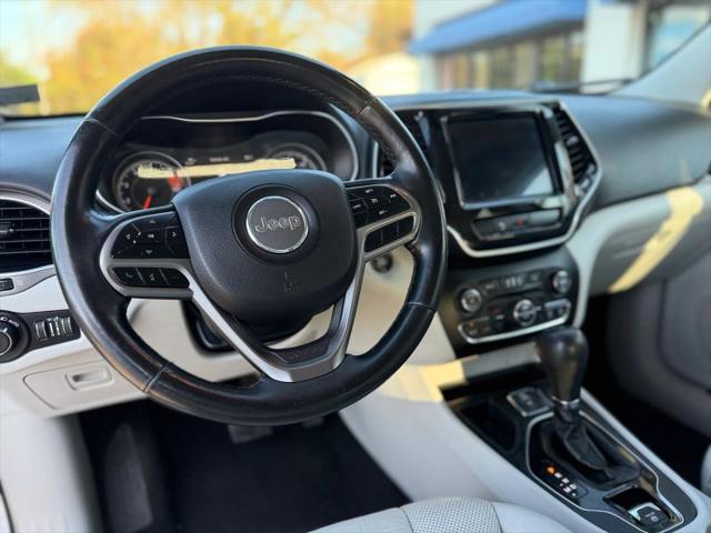 2019 Jeep Cherokee Limited FWD