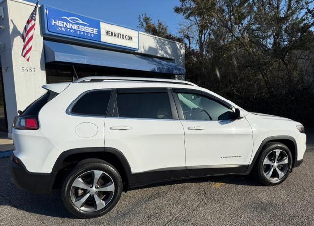 2019 Jeep Cherokee Limited FWD