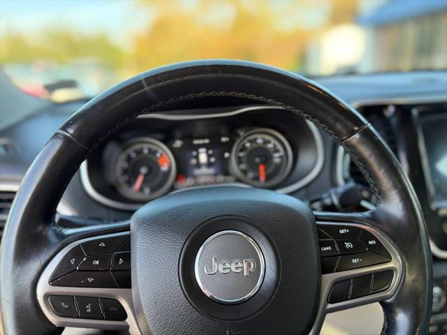 2019 Jeep Cherokee Limited FWD