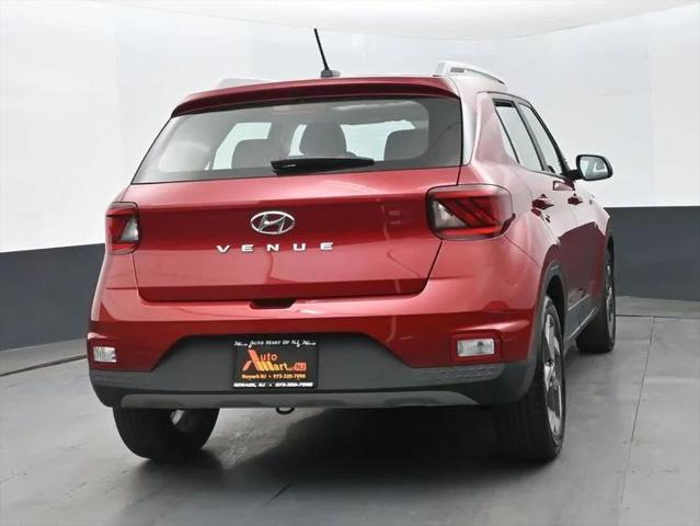 2025 Hyundai Venue SEL