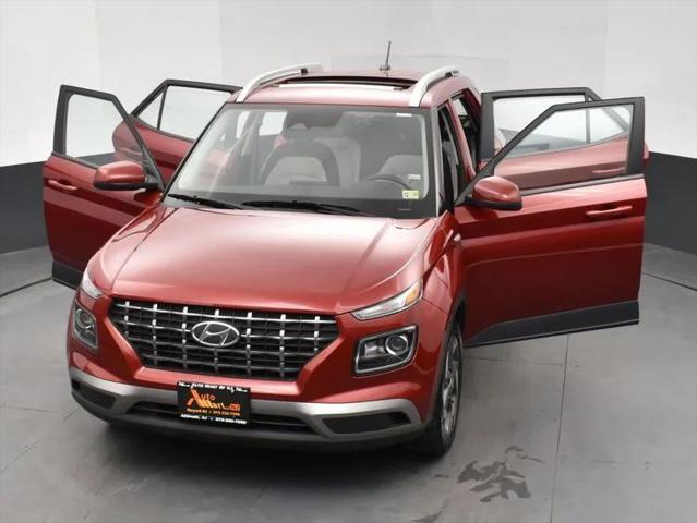2025 Hyundai Venue SEL