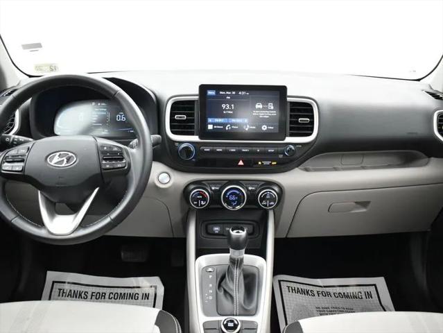 2025 Hyundai Venue SEL