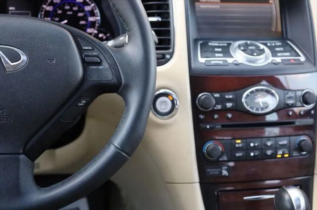2017 INFINITI QX50 Base
