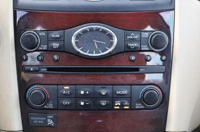 2017 INFINITI QX50 Base