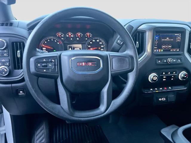 2025 GMC Sierra 1500 4WD Crew Cab Short Box Pro