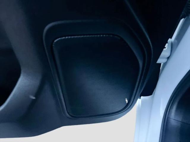 2025 GMC Sierra 1500 4WD Crew Cab Short Box Pro