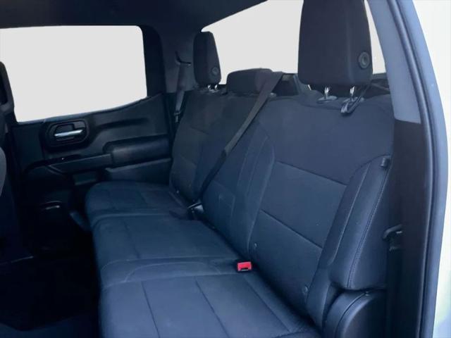 2025 GMC Sierra 1500 4WD Crew Cab Short Box Pro