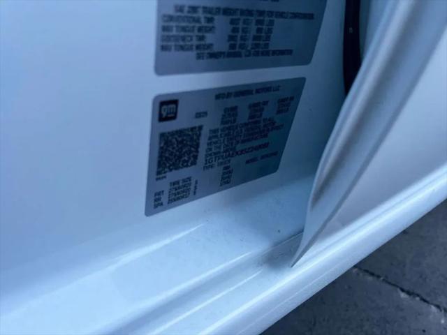 2025 GMC Sierra 1500 4WD Crew Cab Short Box Pro