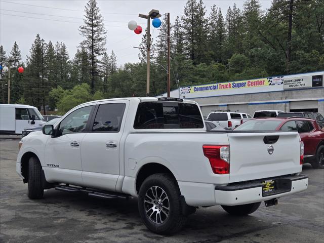 2021 Nissan Titan Crew Cab SV 4x4