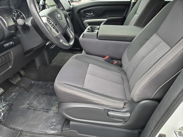 2021 Nissan Titan Crew Cab SV 4x4