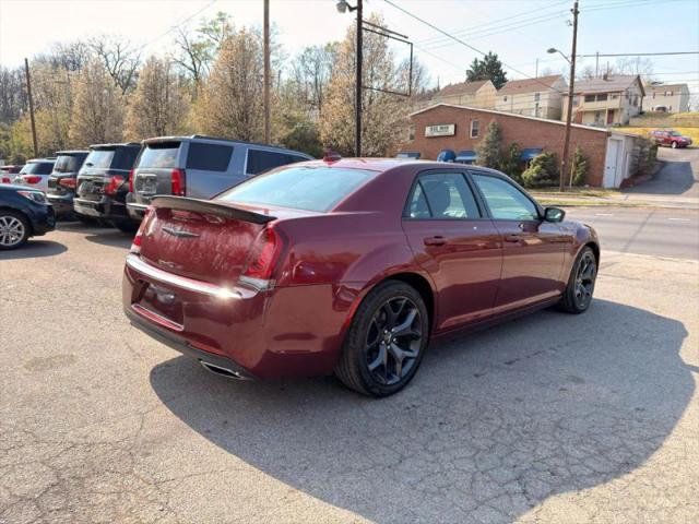 2020 Chrysler 300 Touring