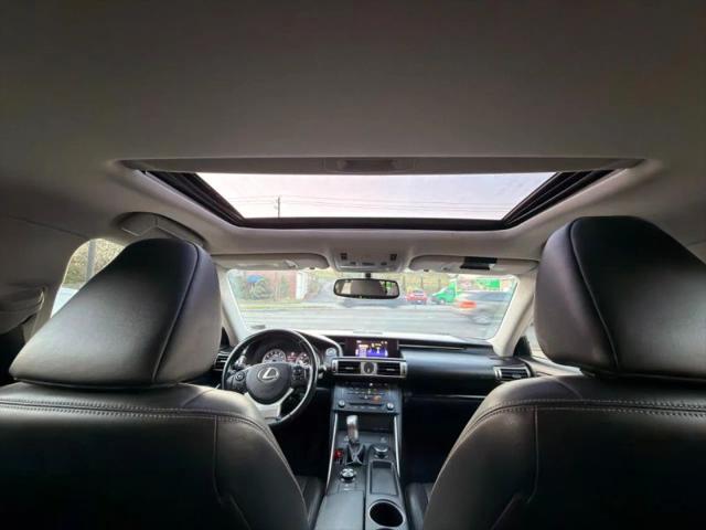 2016 Lexus IS 300 300