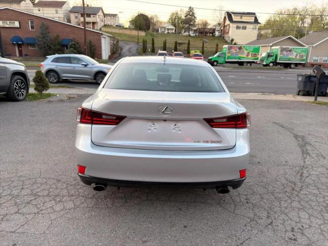 2016 Lexus IS 300 300