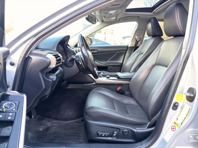2016 Lexus IS 300 300