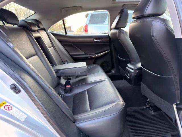 2016 Lexus IS 300 300