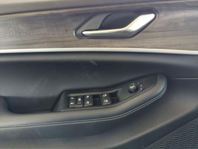 2026 Jeep Grand Cherokee Altitude 4x4