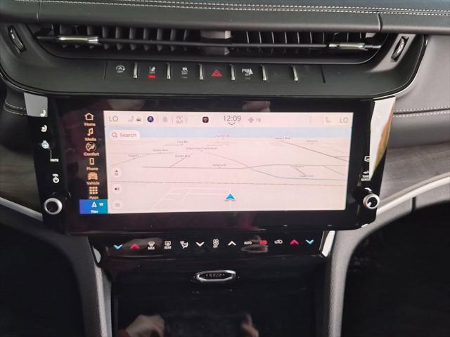 2026 Jeep Grand Cherokee L Limited Reserve 4x4