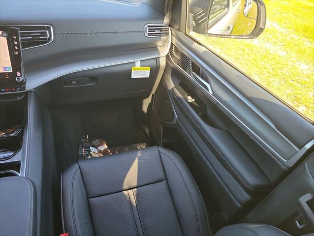 2026 Jeep Grand Wagoneer L 4x2