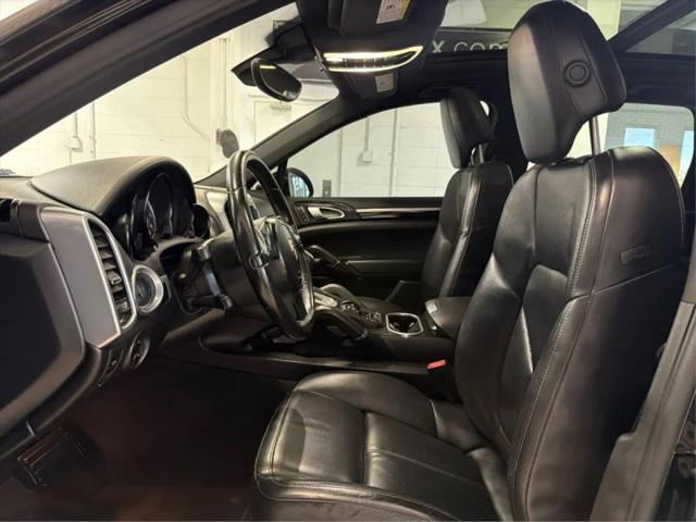 2012 Porsche Cayenne Base