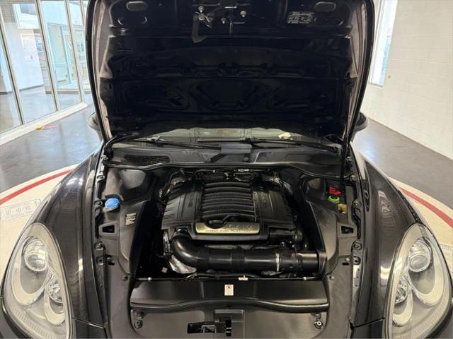 2012 Porsche Cayenne Base