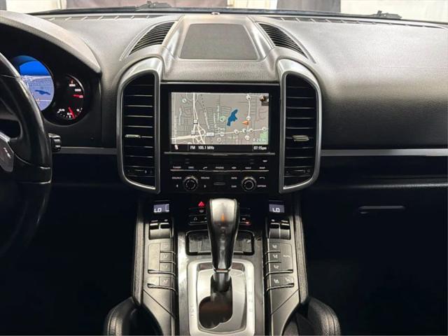 2012 Porsche Cayenne Base
