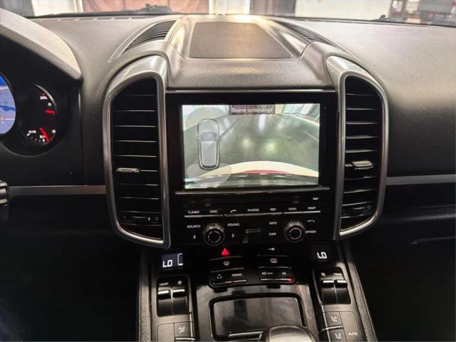 2012 Porsche Cayenne Base