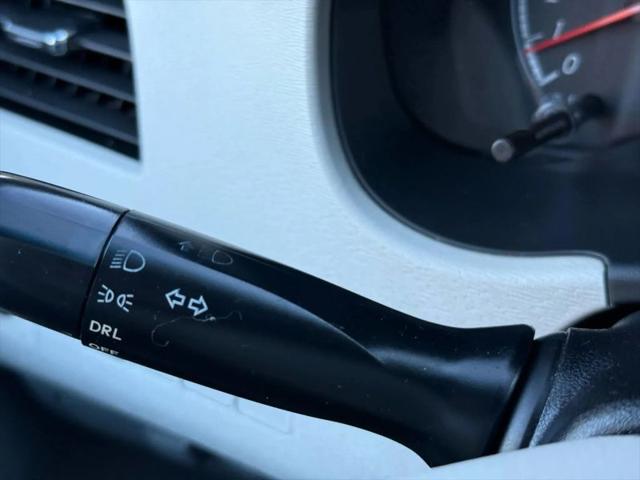 2013 Toyota Sienna LE V6 8 Passenger