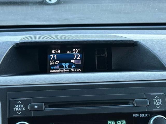 2013 Toyota Sienna LE V6 8 Passenger