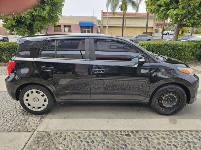 2014 Scion xD Base