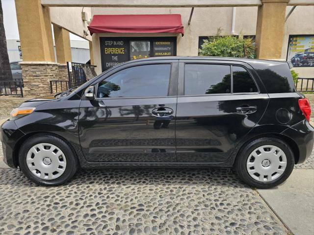 2014 Scion xD Base
