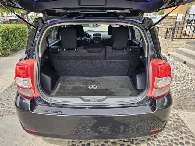 2014 Scion xD Base